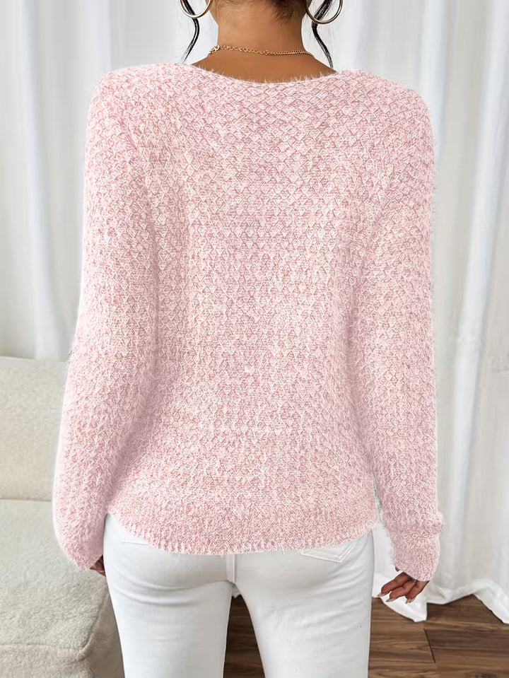 Aderah - Loose Fitting V-Neck Sweater