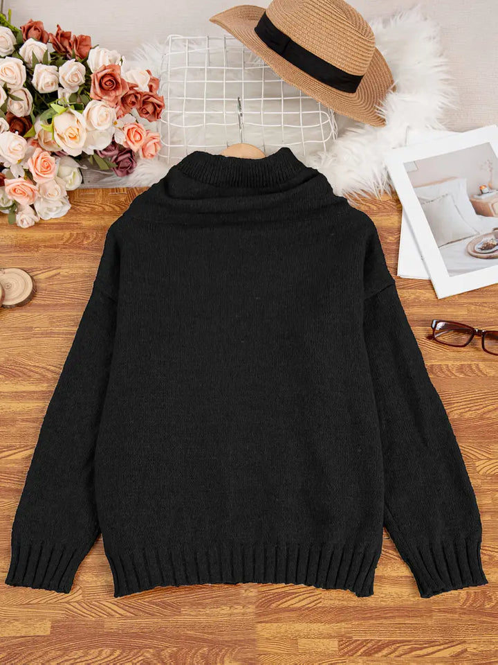 Natala - Knitted Sweater With Kangaroo Pocket