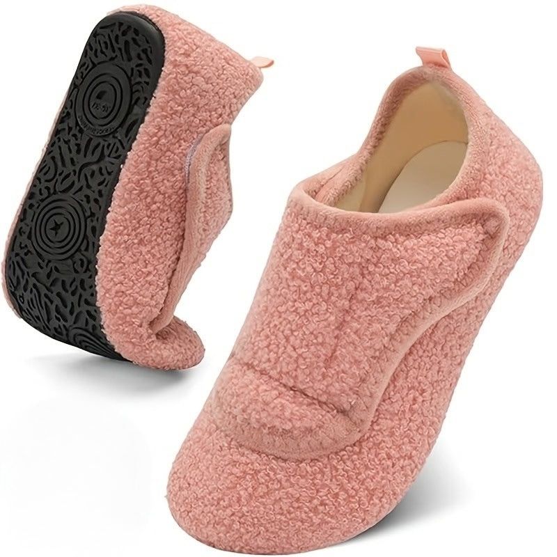 Renaana - Lightweight Wide Slipper With Rubber Sole