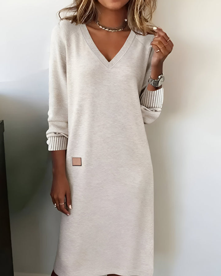 Kymari - Casual Knit Long Dress with V-Neck