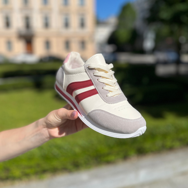 Adina - Comfortable Lace-Up Sneaker