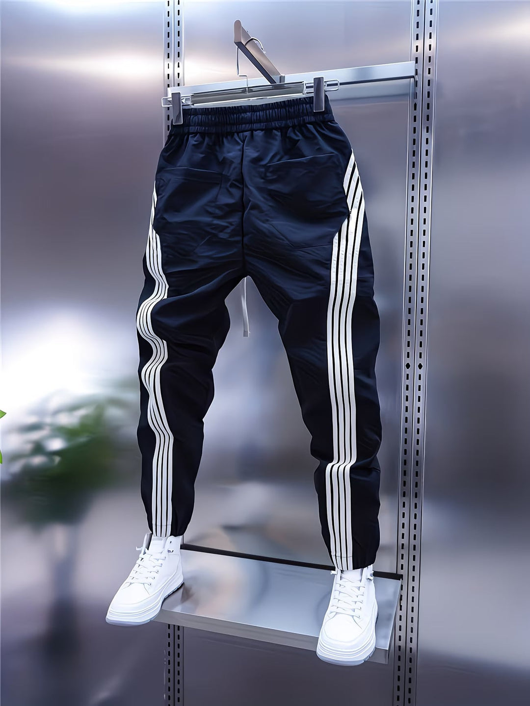 Itzik - Casual Pant With Back Pockets