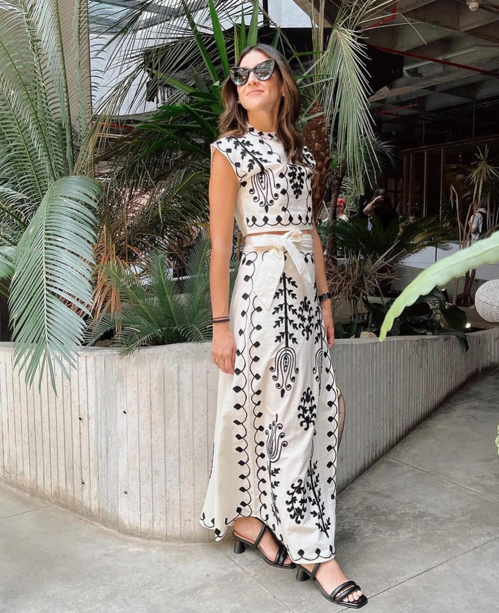 Charitini - Elegant Sleeveless Top And Flowing Skirt Set