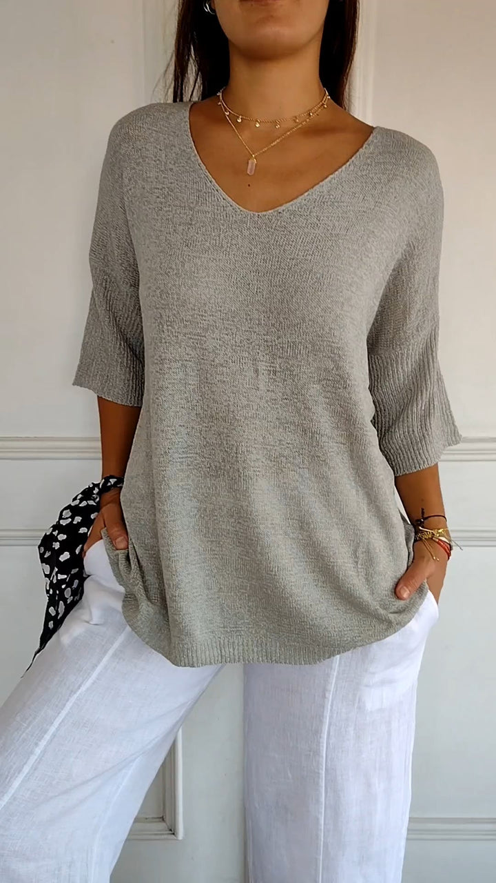 Rosal - Solid Color Knitted Top With a V-neck