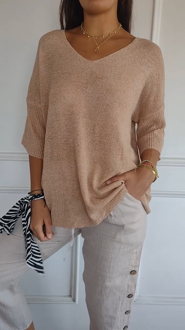 Rosal - Solid Color Knitted Top With a V-neck