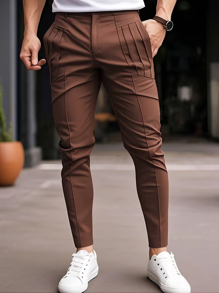 Baldon - Slim-Fit Pleated Pocket Trousers