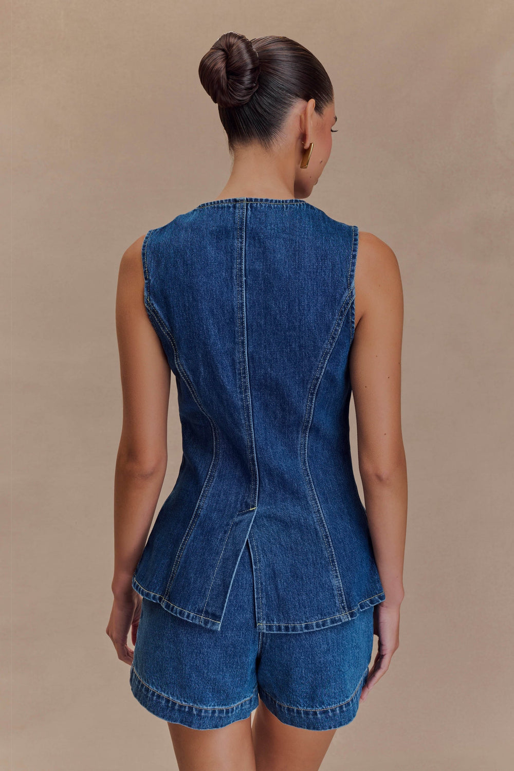 Vespera - Round Neck and Sleeveless Vest Set