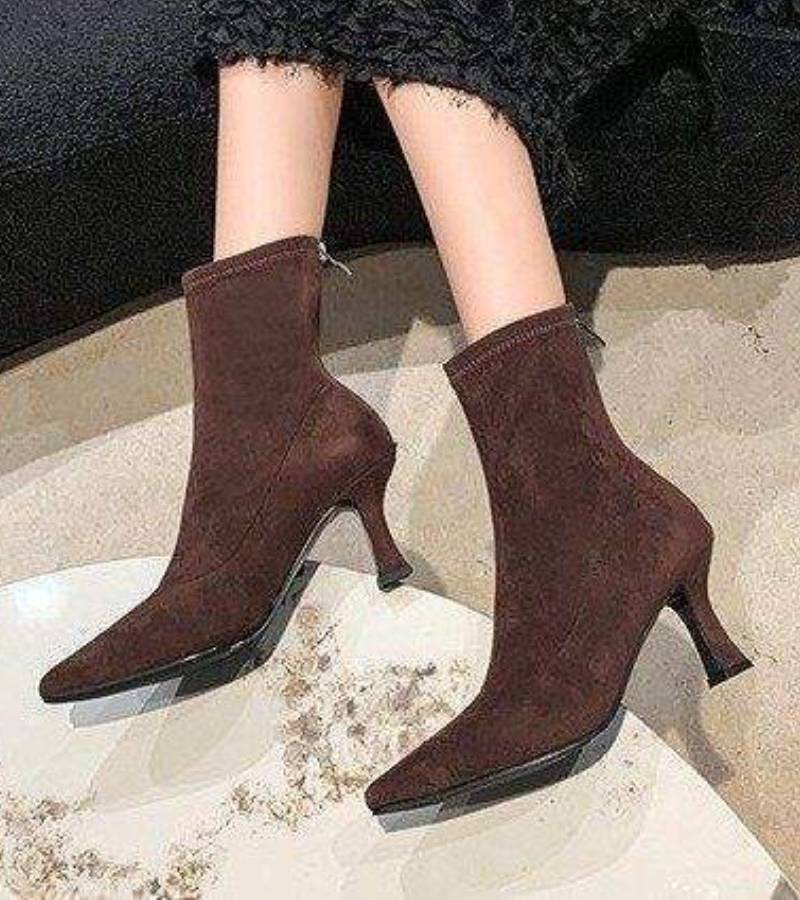 Sanduni - Leather Ankle Boot With Mid-Heel