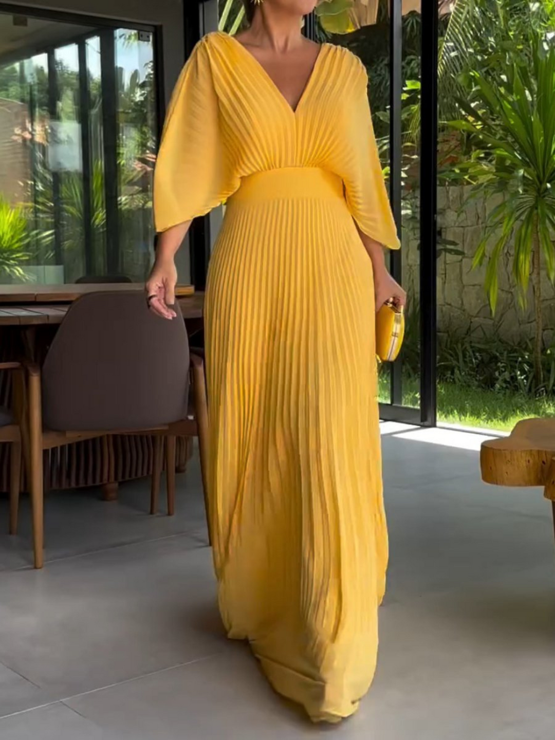 Valerija - Vibrant Pleated Maxi Dress