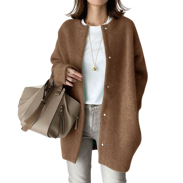 Genevia - Elegant Knitted Cardigan