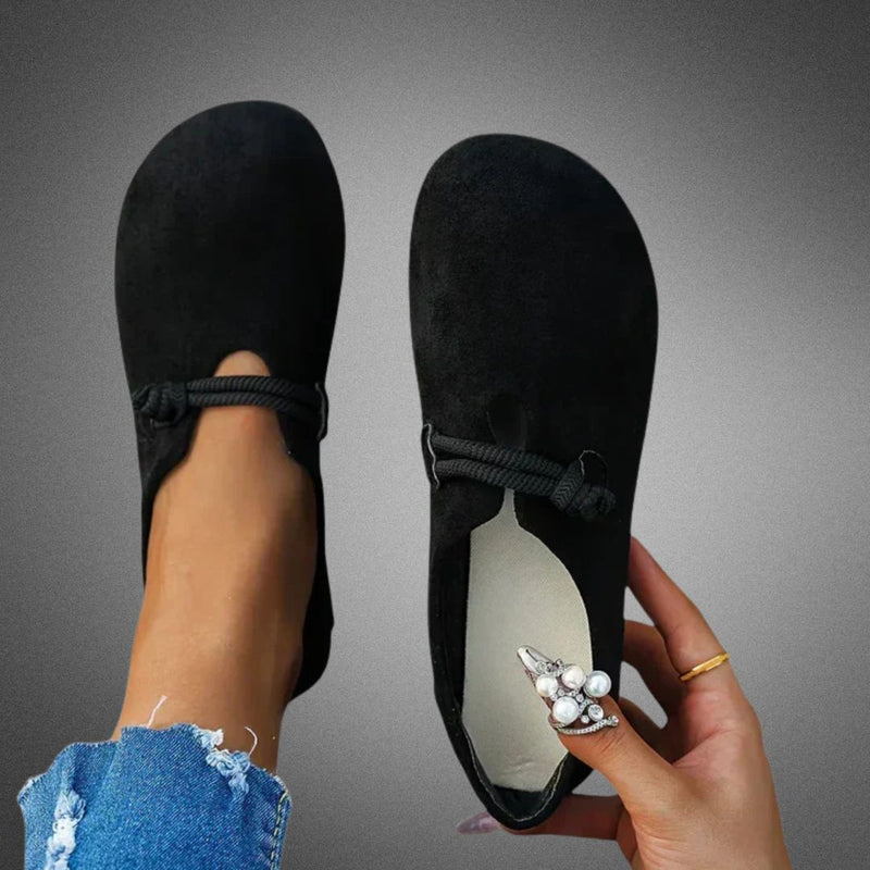 Anitra - Classic Round Toe Loafers