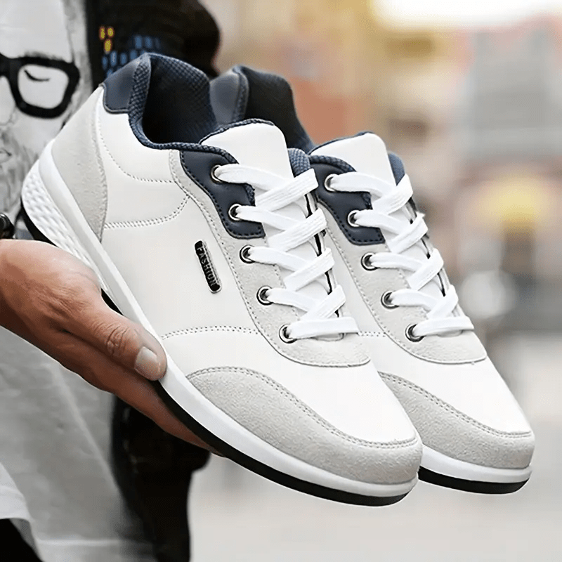 Justin - Comfortable Lace-Up Sneaker