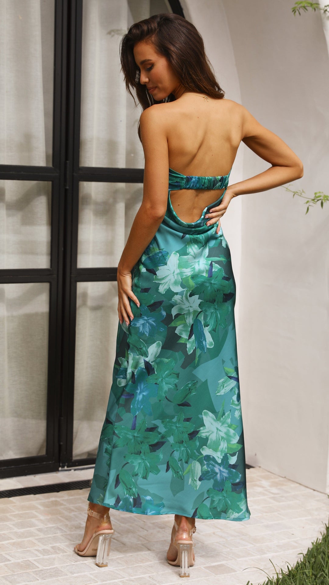 Thesa - Sleeveless Satin Dress