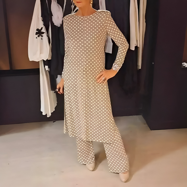 Maryse - Two-Piece Set with Cheerful Dots