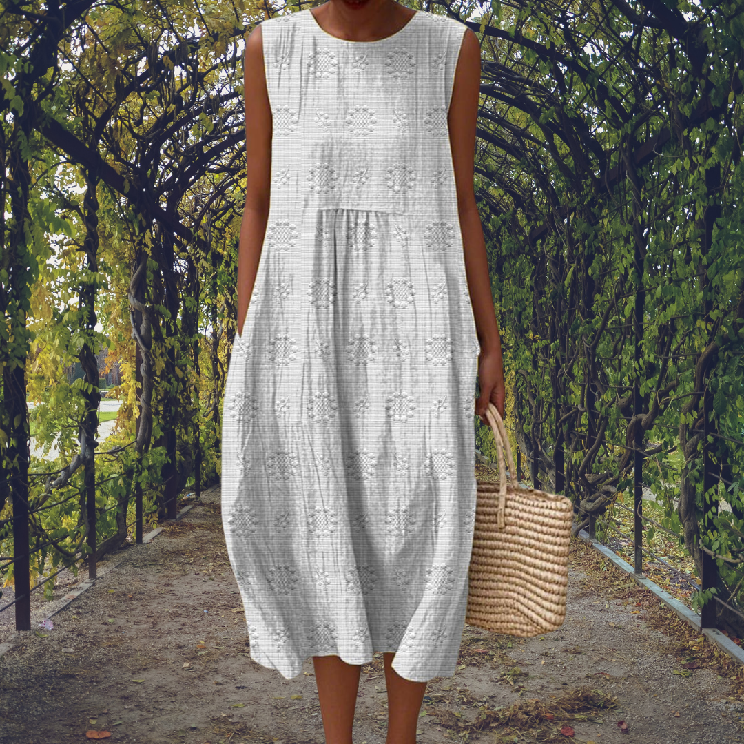 Rinatya - Sleeveless Dress