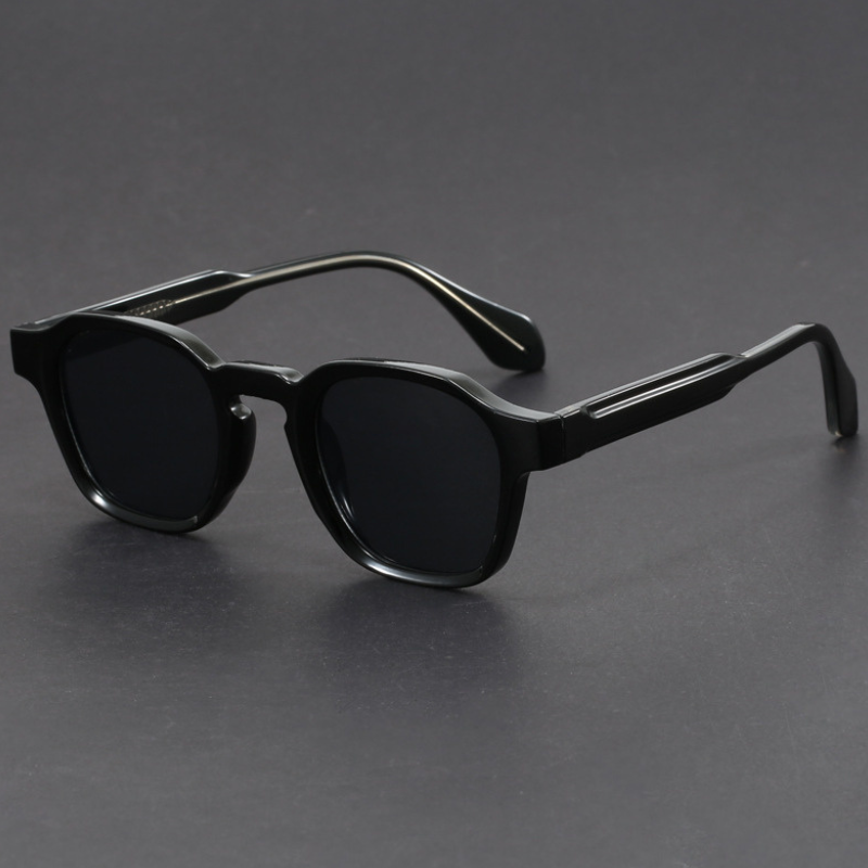 Josh - Stylish Sunglasses