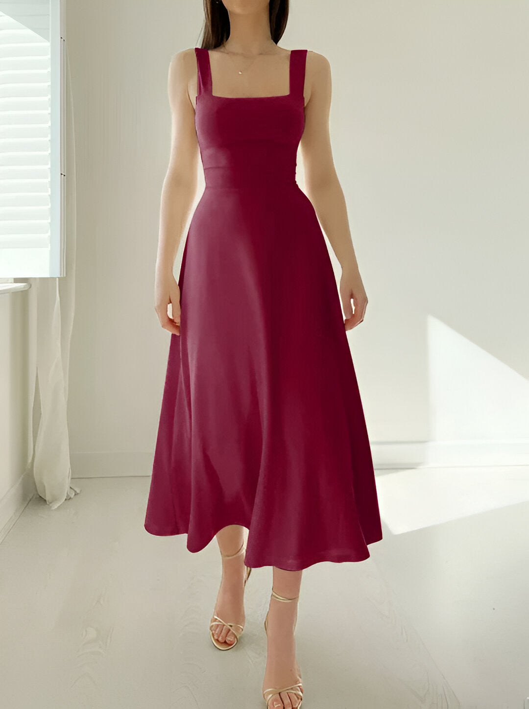 Jasmini - Midi Dress