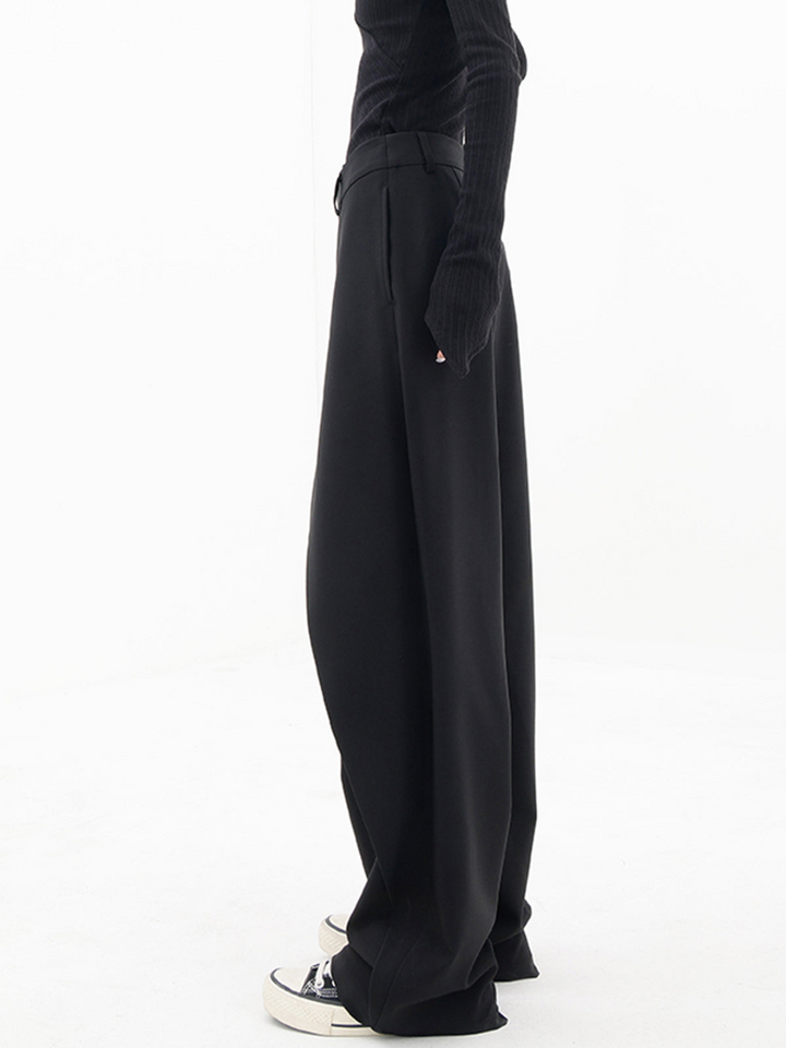 Briia - Modern Baggy Trousers