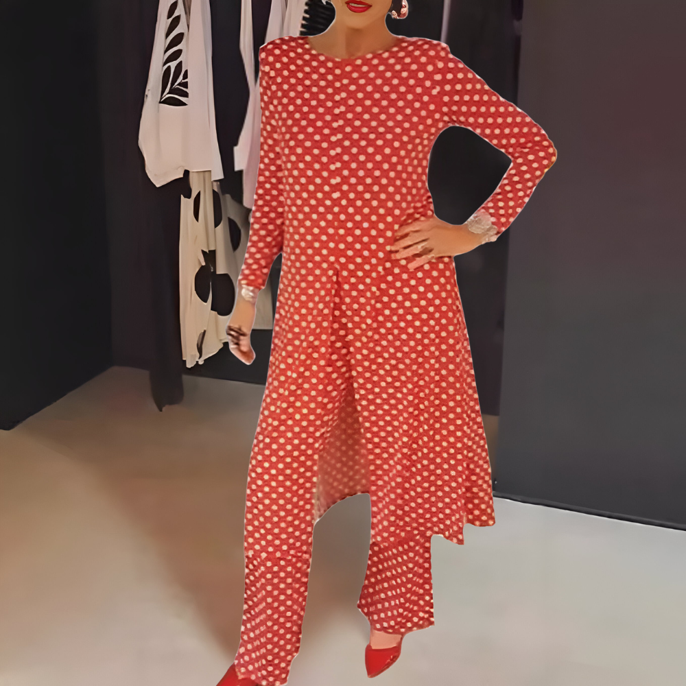 Maryse - Two-Piece Set with Cheerful Dots