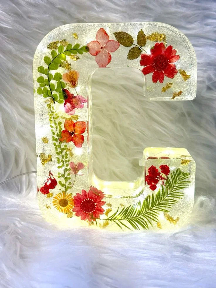 FloraShine - Handmade Flower Resin Night Lamp