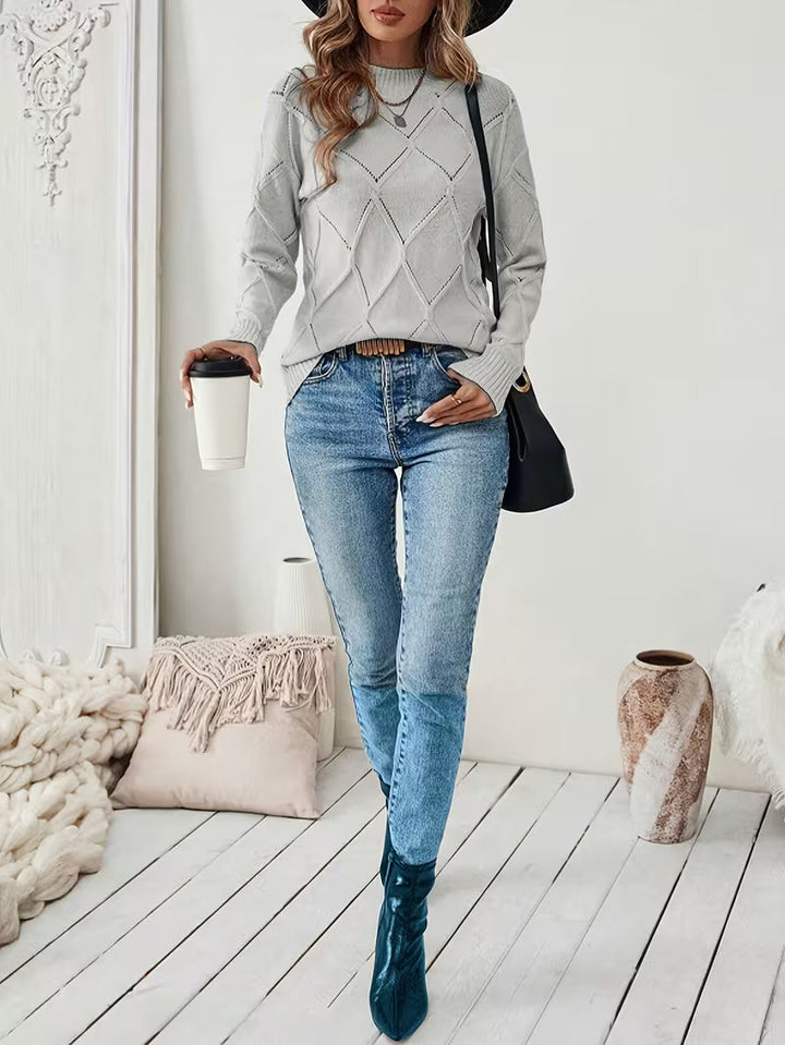 Sireanicia - Round Neck Knitted Sweater