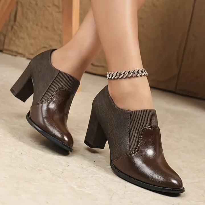 Shanika - Suede Boots With a Chunky Heel