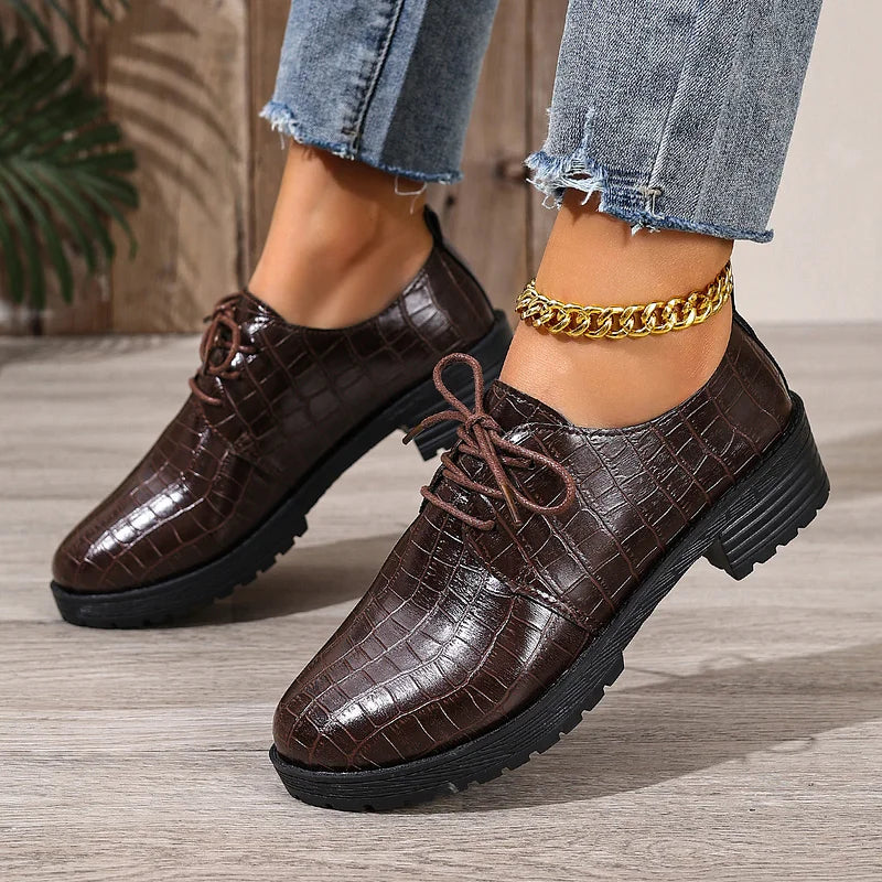 Niyra – Chunky Sole Lace-Up Derby Shoes