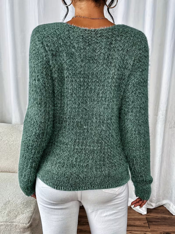 Aderah - Loose Fitting V-Neck Sweater