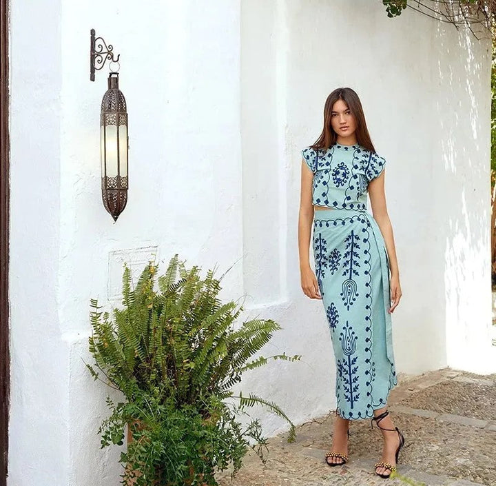 Charitini - Elegant Sleeveless Top And Flowing Skirt Set