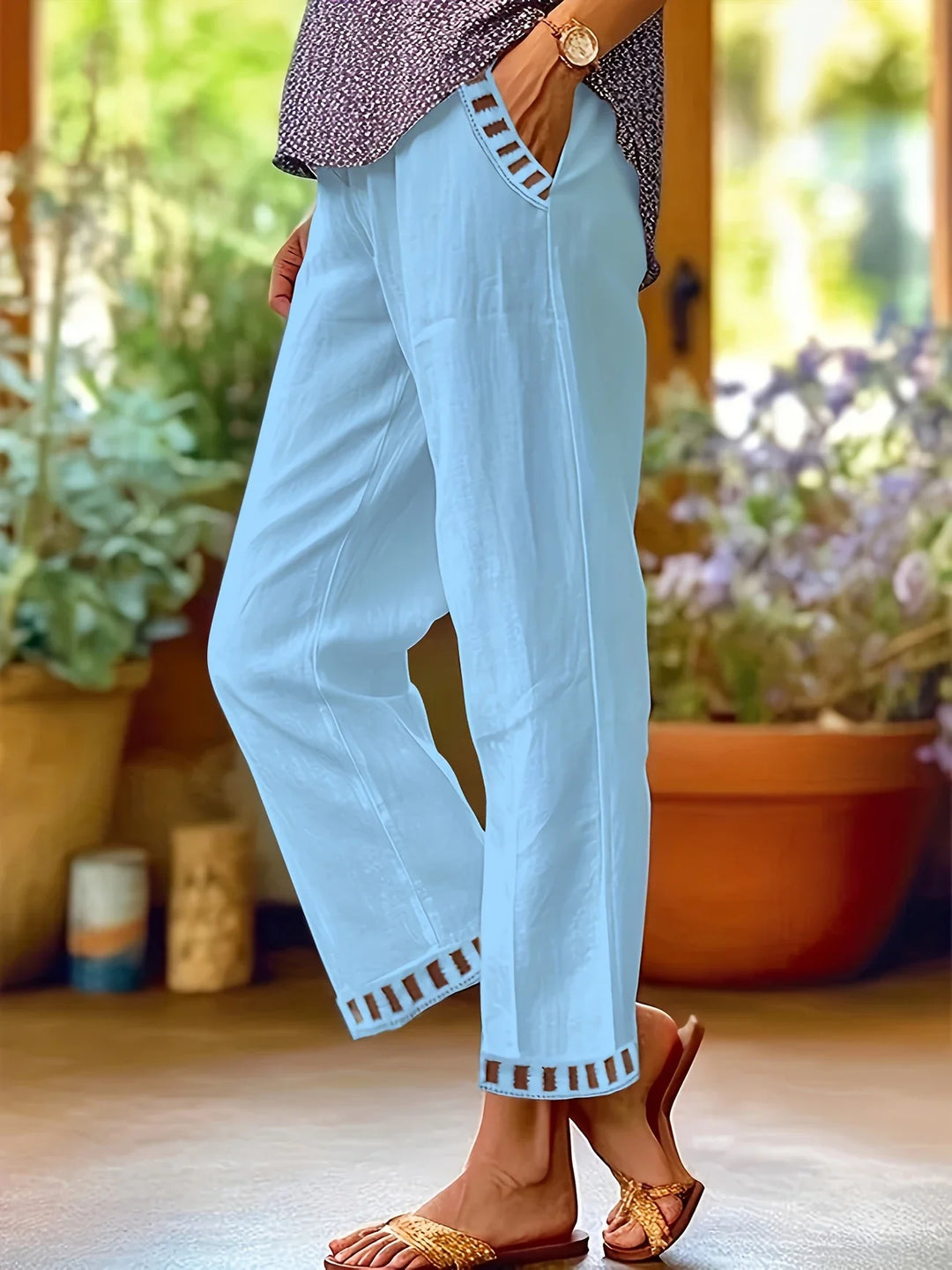 Tracey - Contrast Trim Cropped Pants