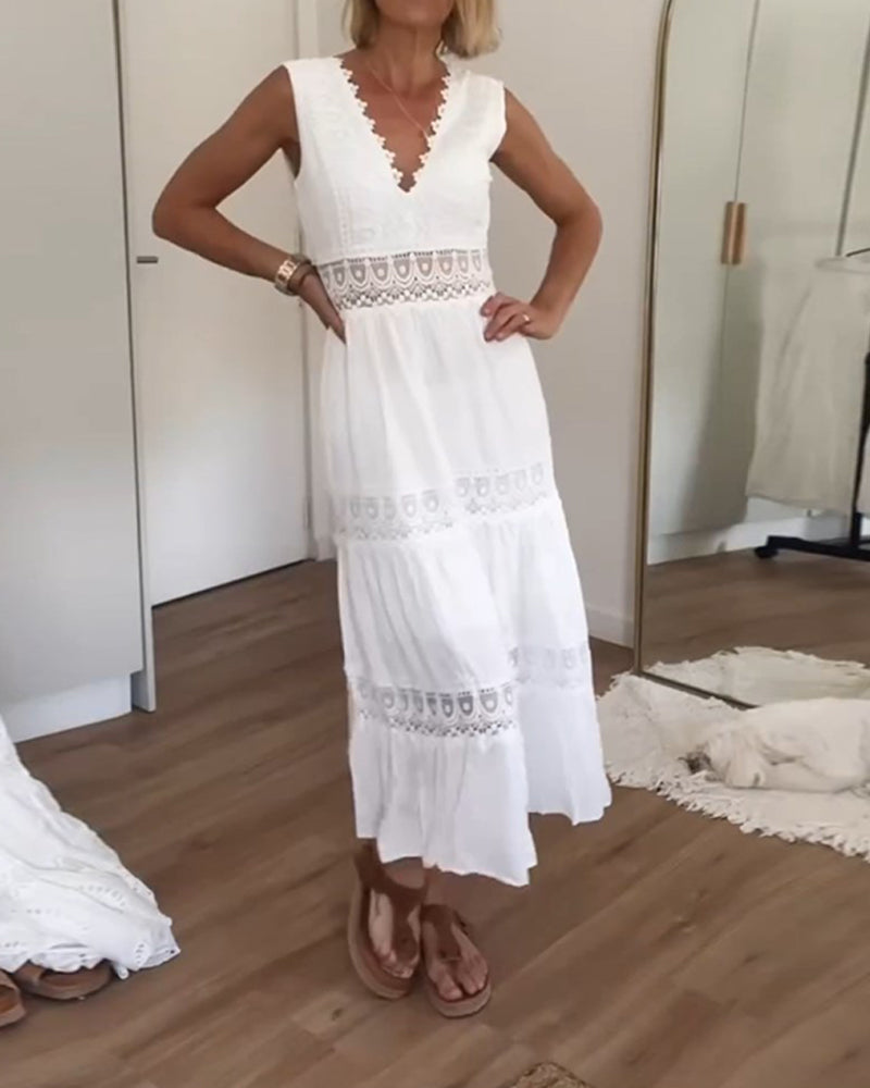 Papakosta - Elegant Sleeveless Lace Dress