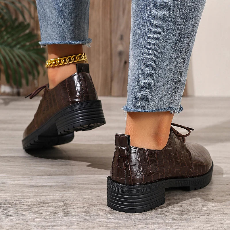 Niyra – Chunky Sole Lace-Up Derby Shoes