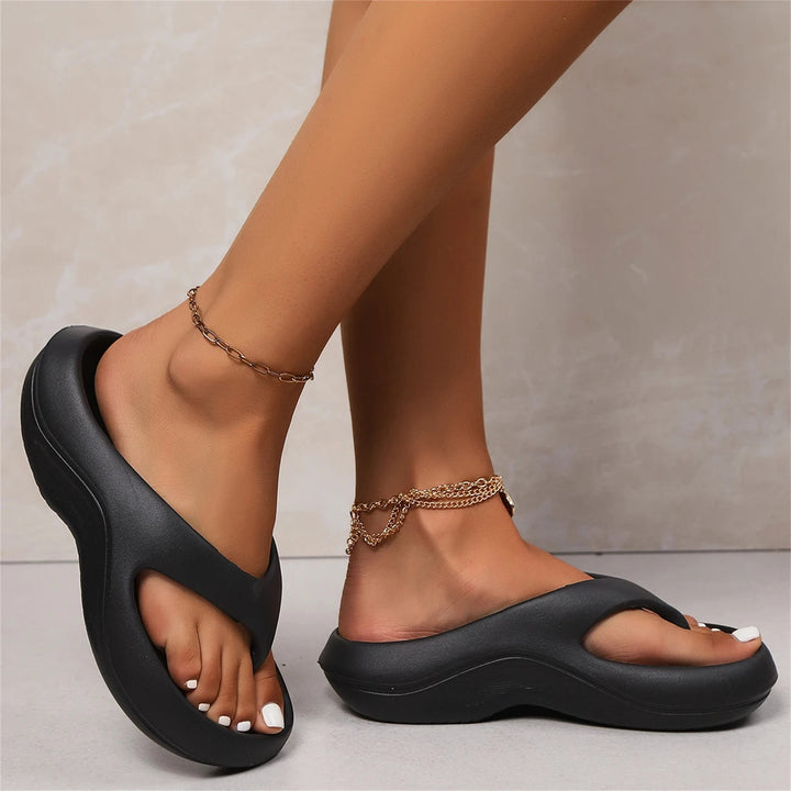 Iryna - Stylish Lightweight Slipper