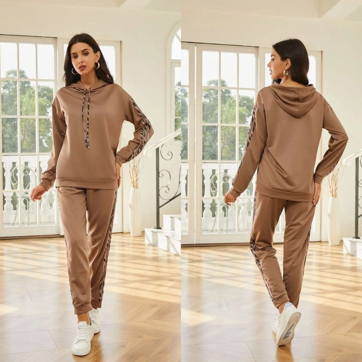 Arinaya - Comfortable Sports Set