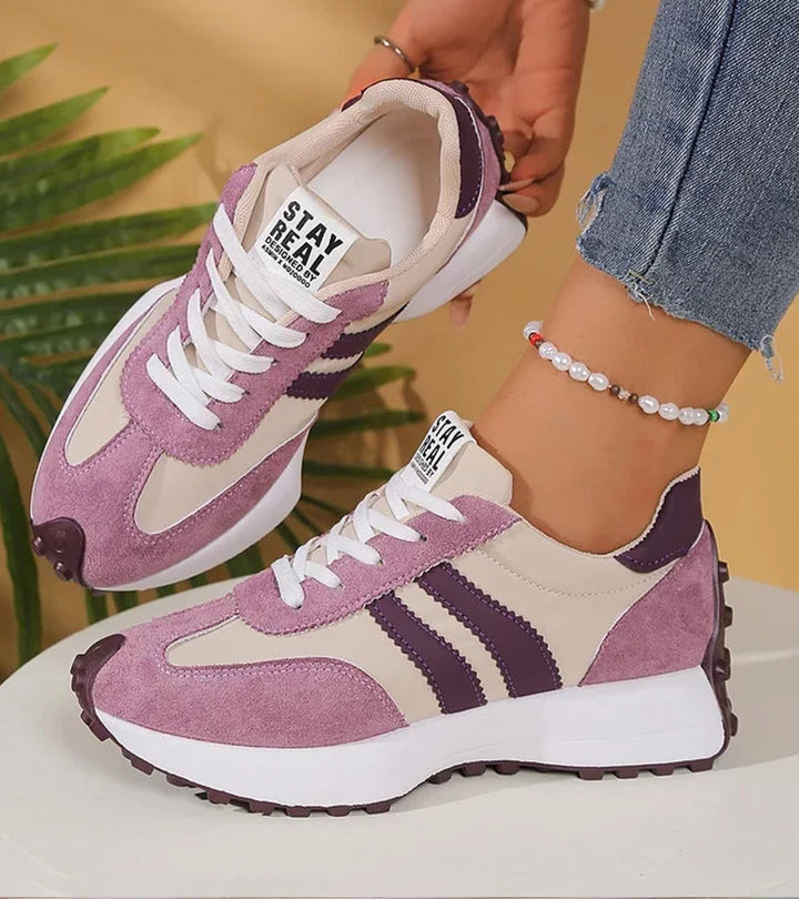 Halima – Comfortable Retro Lace-Up Sneakers