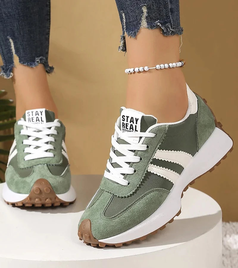 Halima – Comfortable Retro Lace-Up Sneakers