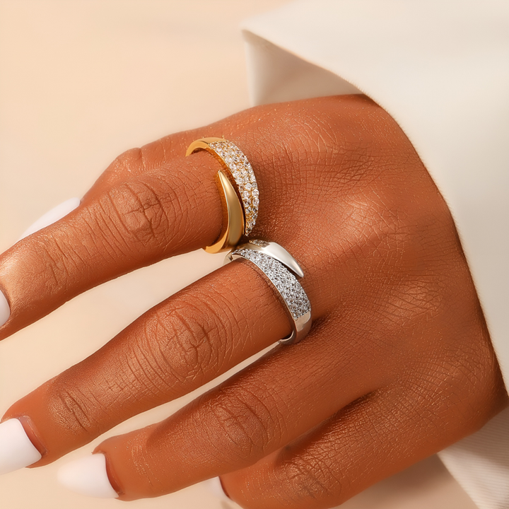 Florie - Elegant Haven Ring