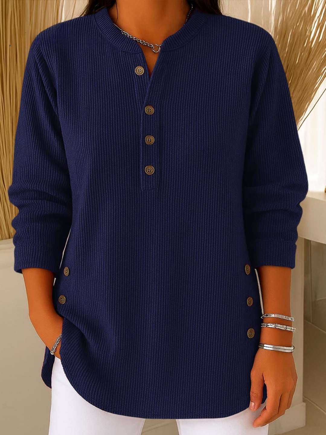 Missandei - Timeless Comfort Shirt