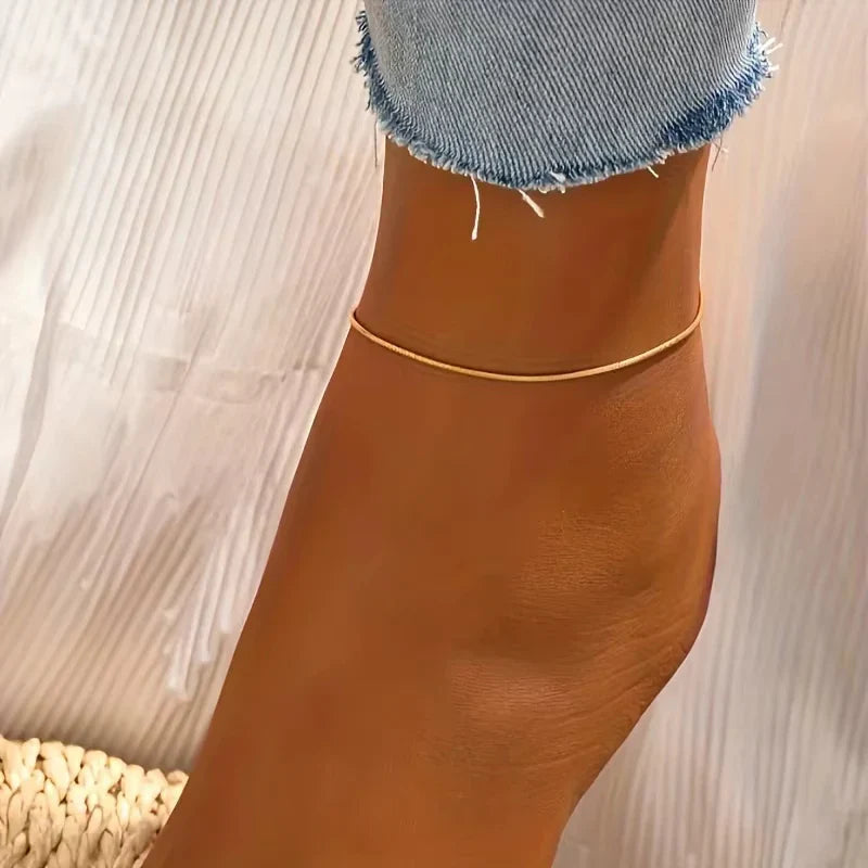 Santina - Adjustable Anklet With Polished Snake Chain