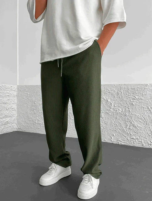 Eliezer - Relaxed Fit Corduroy Pant