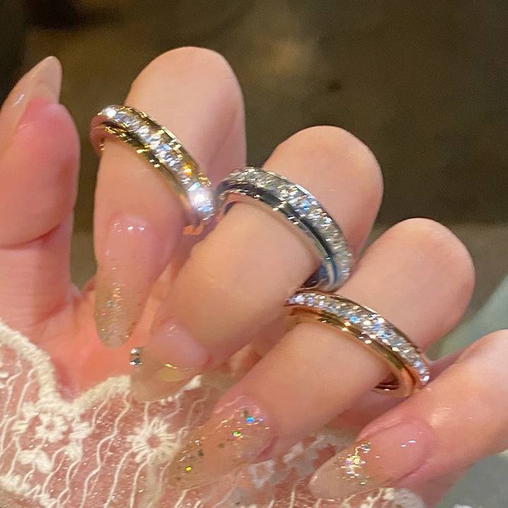 Nubia -Luxurious Made of Steel Rotating Spinner Ring