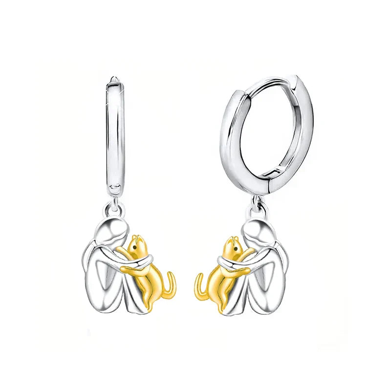 GoldenHug - Earrings With Cat Icon Round Closure