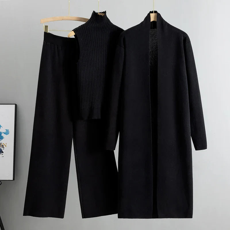 Janita - Comfortable Three Piece Set