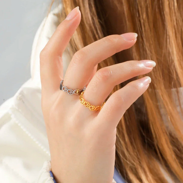 PawCharm - Adjustable Paw Print Ring