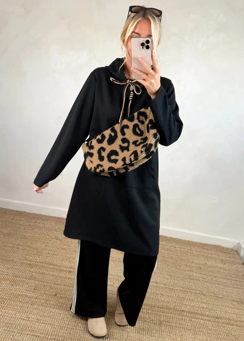Michaella - Hooded Tunic Dress With Front Pockets