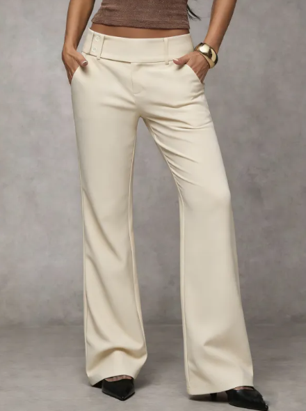 Fanny - Elegant Trousers With a Flared Leg