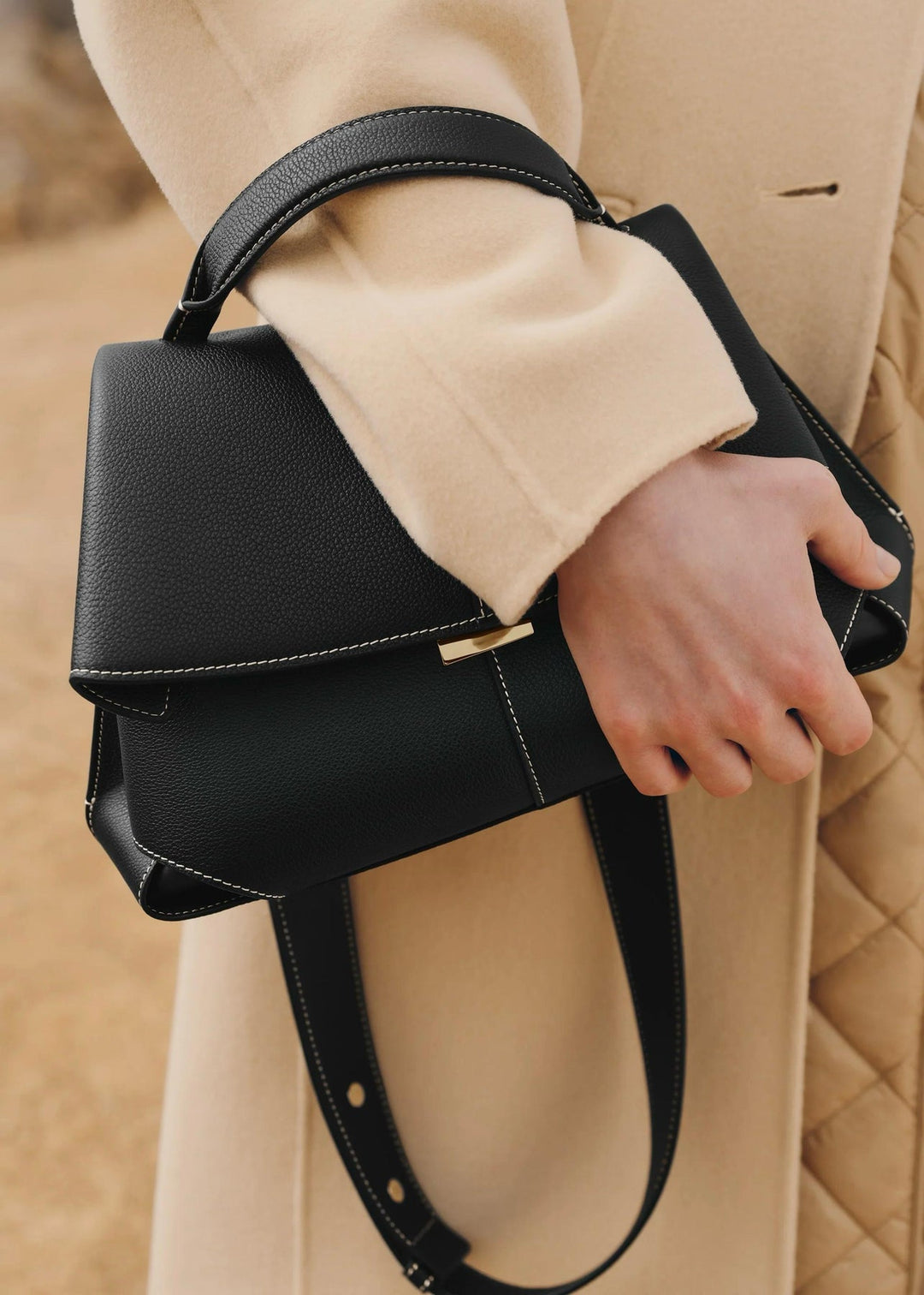Vinea - Large Capacity Leather Shoulder Bag