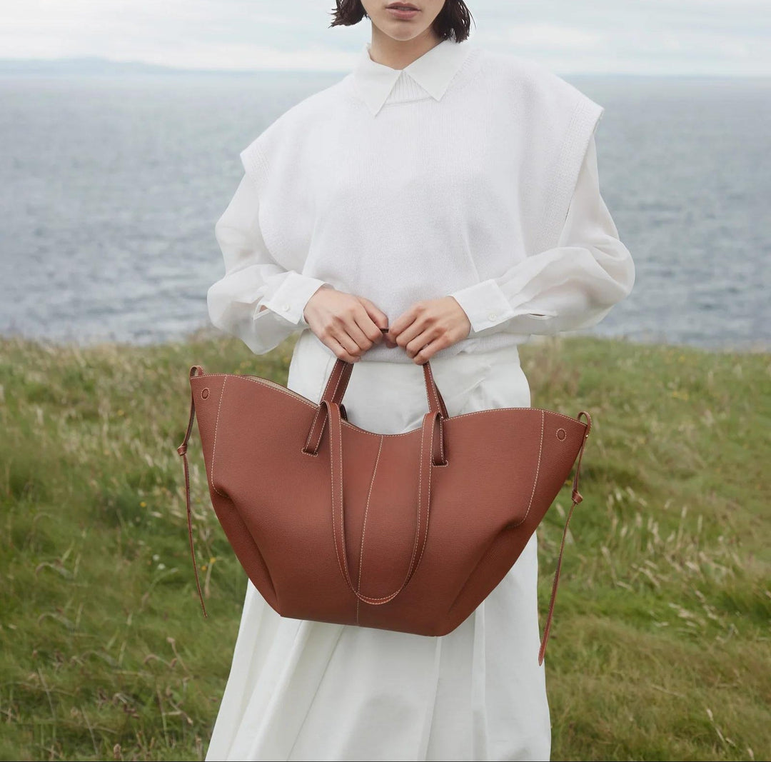 Araceli - Large Capacity Shoulder Bag