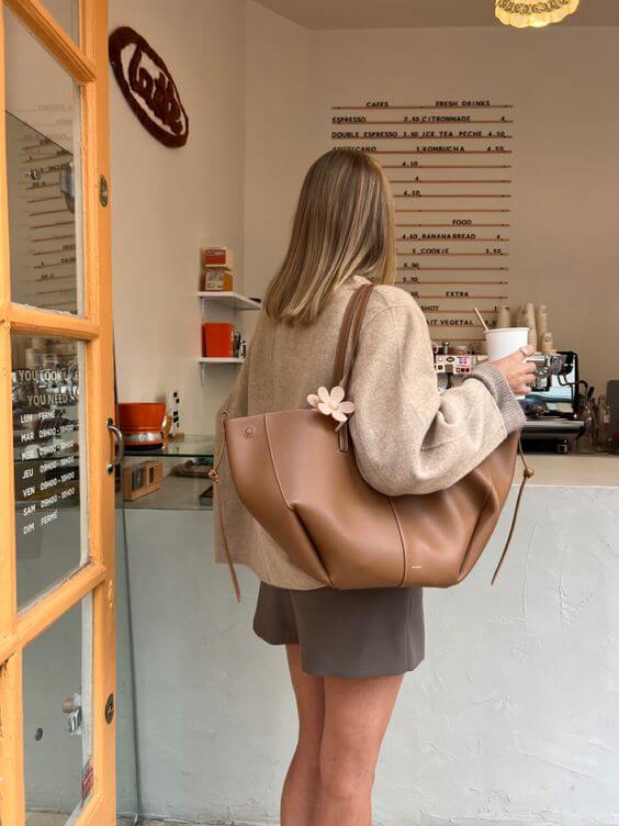 Aderina - Large Capacity Tote Bag