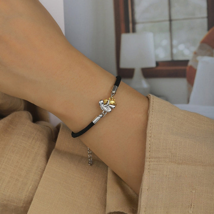 SoulPaw - Lace Bracelet With Dog Icon